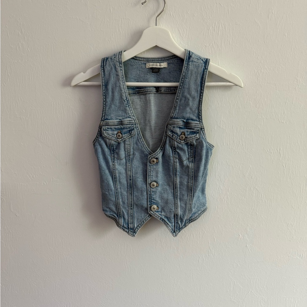 AE Denim Button-Up Vest